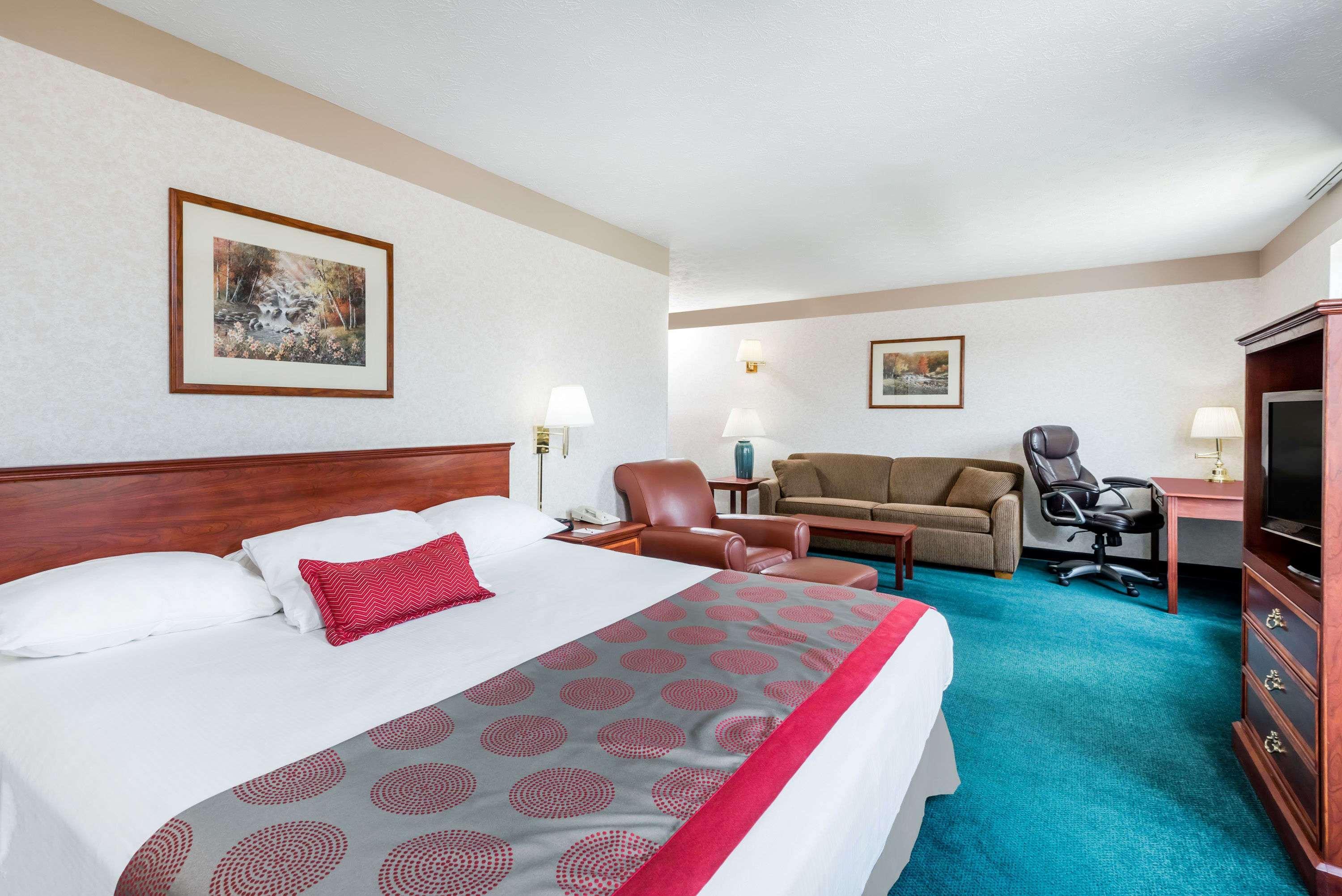 Ramada By Wyndham Strasburg Dover Εξωτερικό φωτογραφία